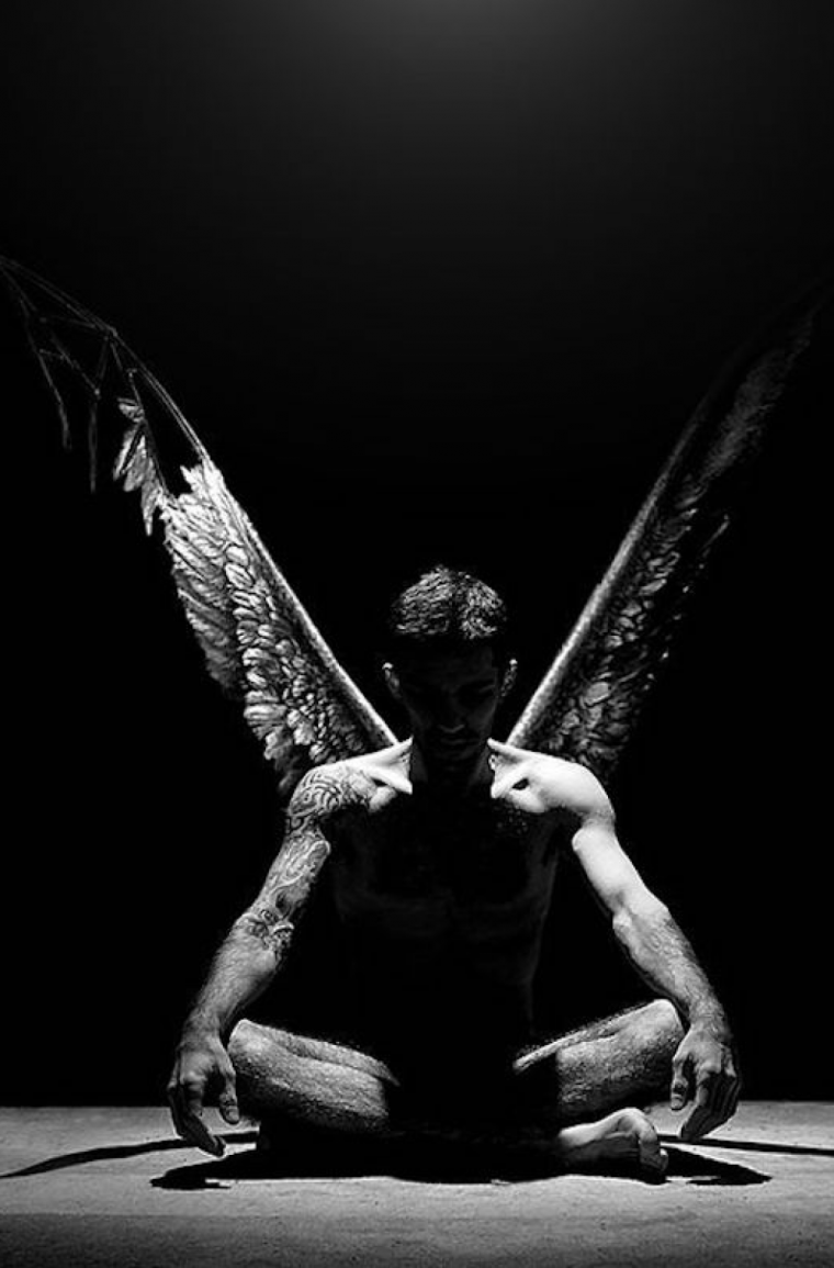 Ангел мужчина