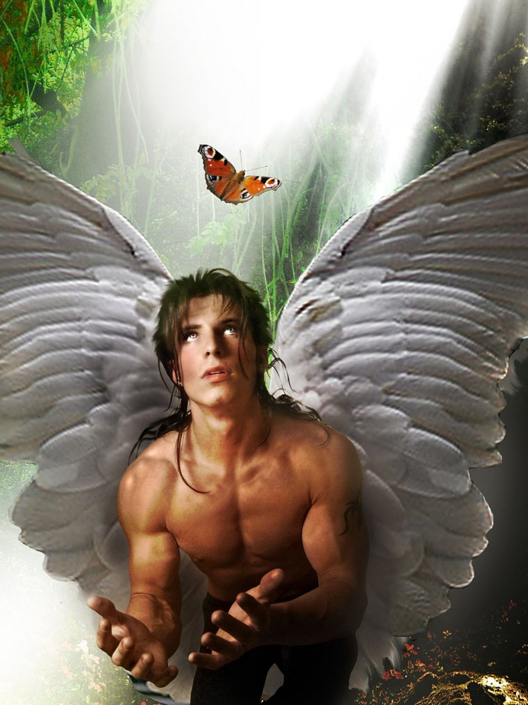 Красивый ангел парень