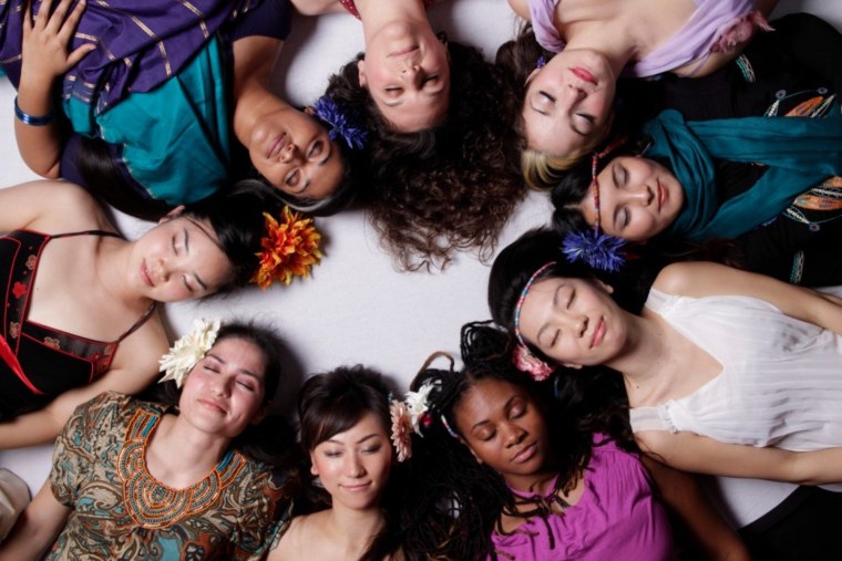 Разные женщины