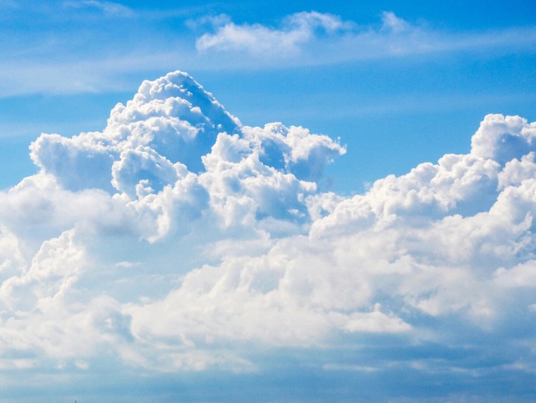 Пушистые облака