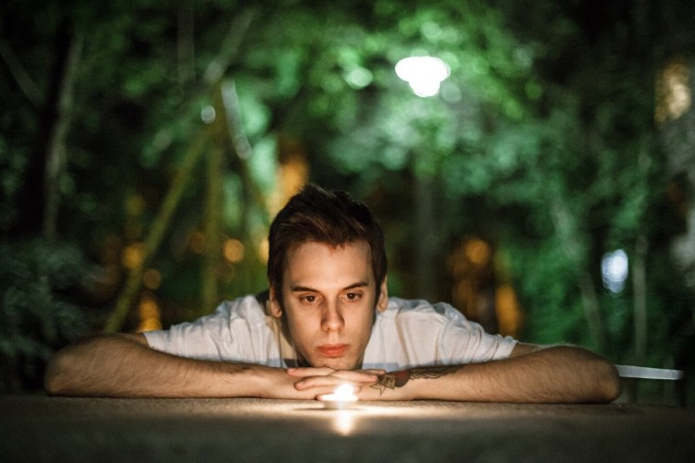 Человек в раздумьях