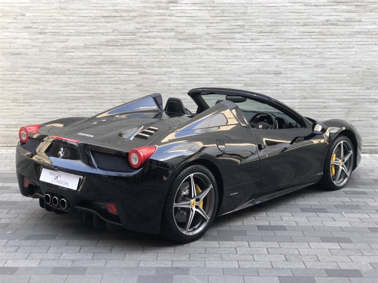 Феррари 458 Спайдер