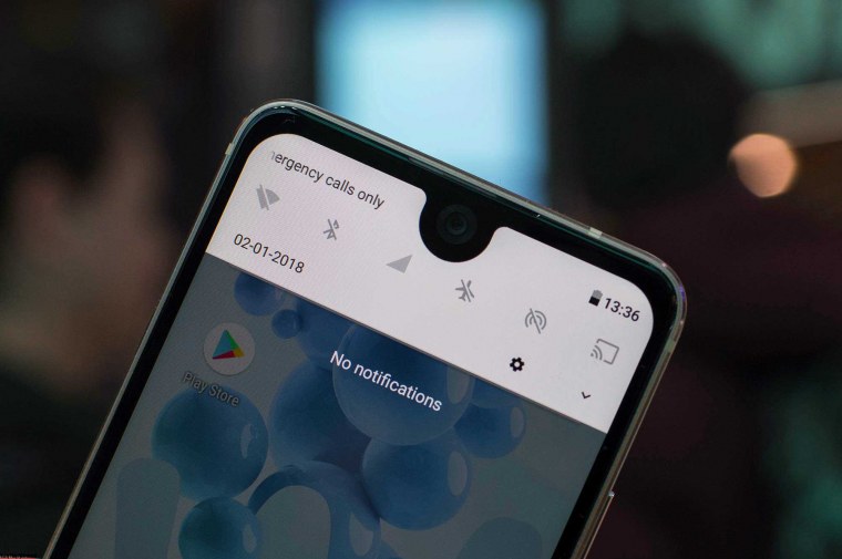 Смартфоны с капелькой