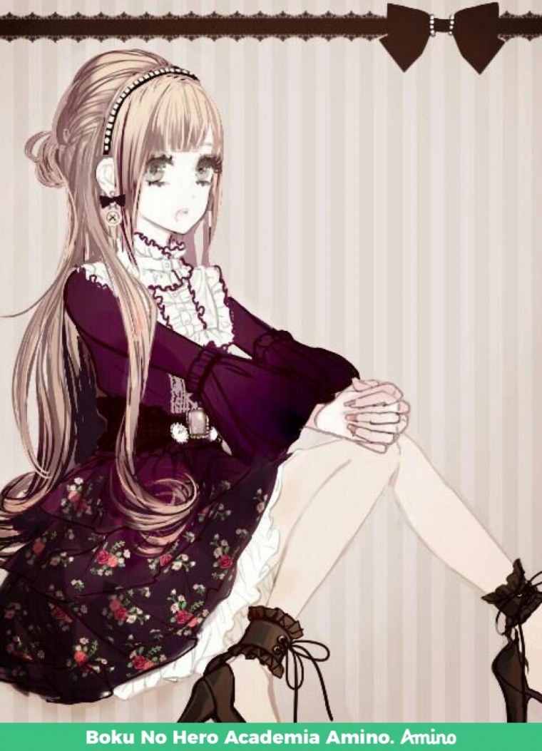 Аниме девушка в яркой одежде