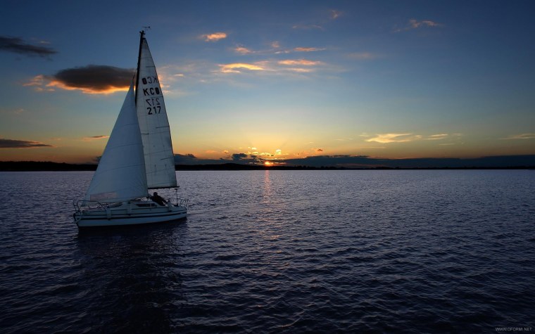 Парусная яхта Анна