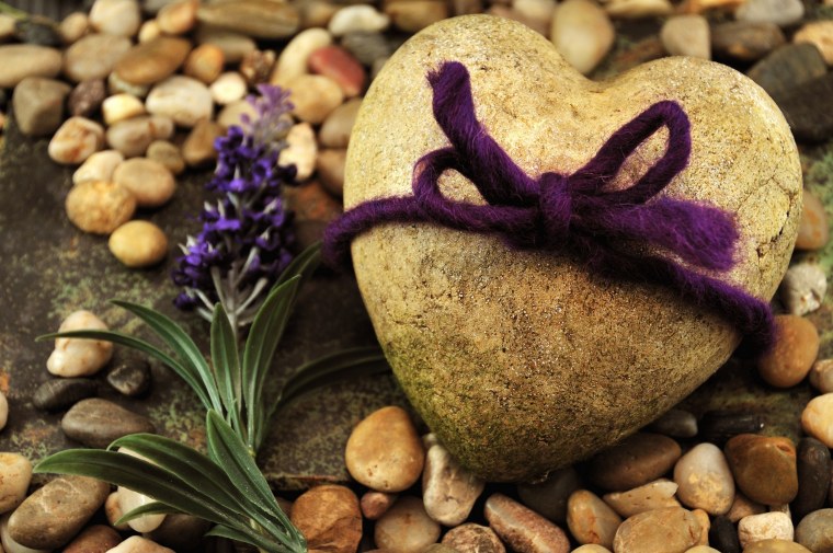 Цветы камушки