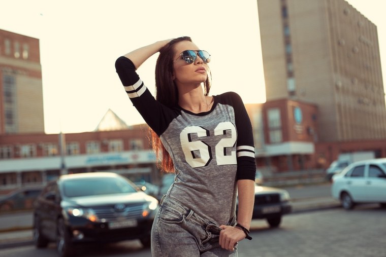 Картинки на аву для девушек крутые