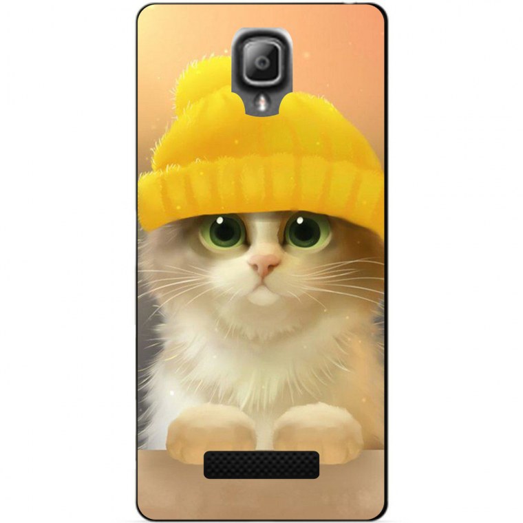 Котенок в шапочке