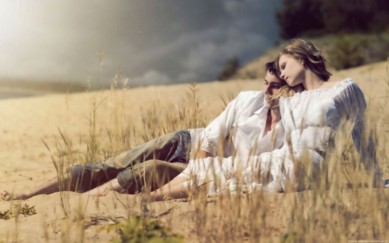 Пвренл с девушкой в дыму