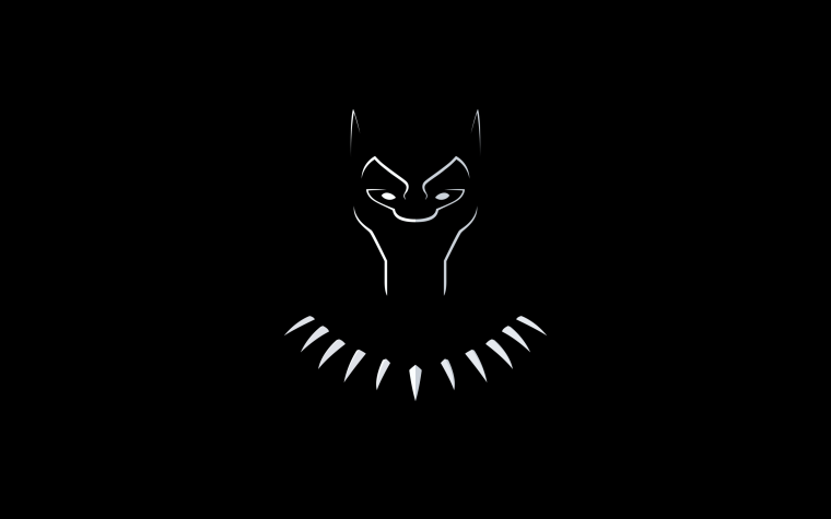 Пантера на черном фоне