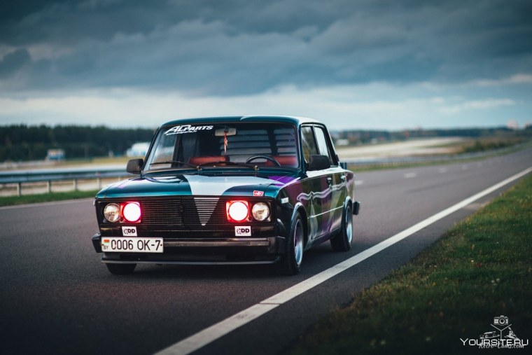 Жигули ВАЗ 2103 классика