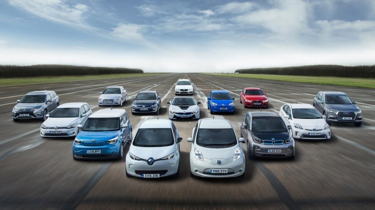 Много машин разных марок