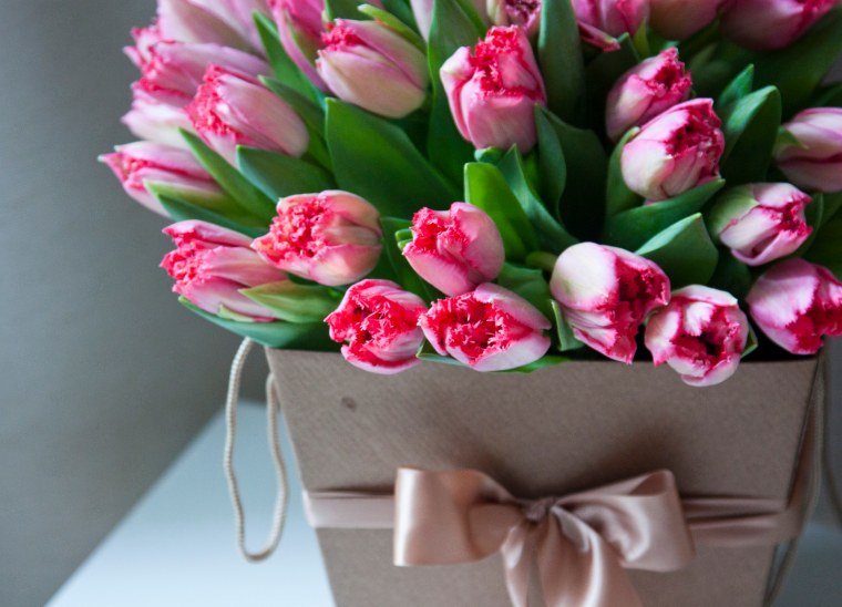 Букет тюльпанов в коробке
