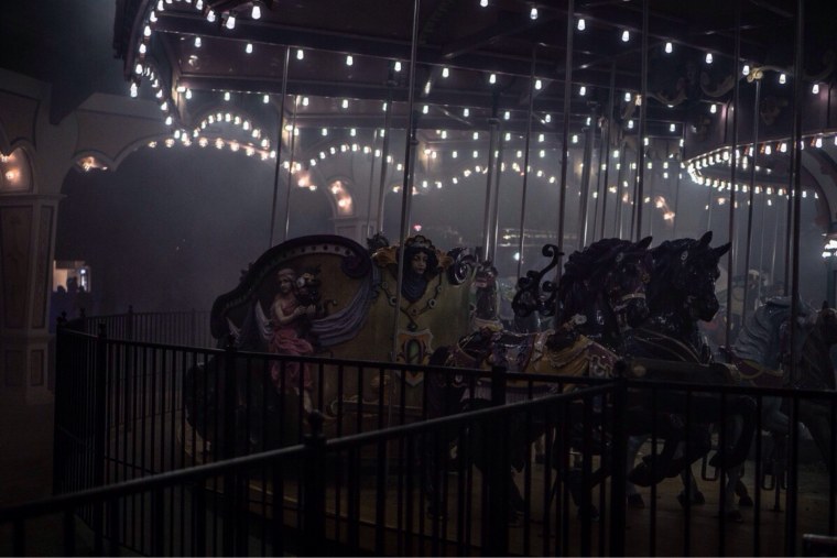 Цирк темная Эстетика