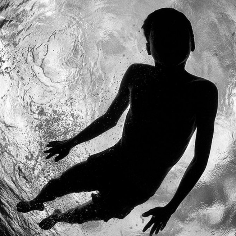 Современное искусство черно белое