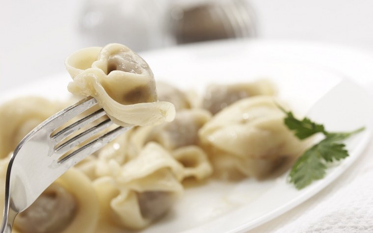 Много пельменей