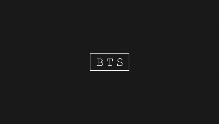 BTS на черном фоне