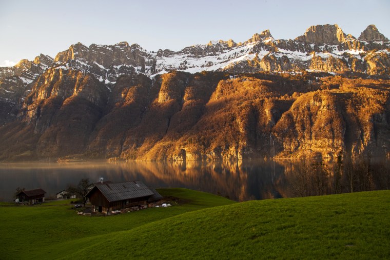 Швейцария горы Альпы озеро