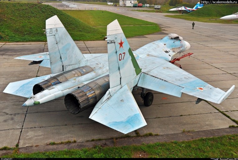 Су 27 пилоны