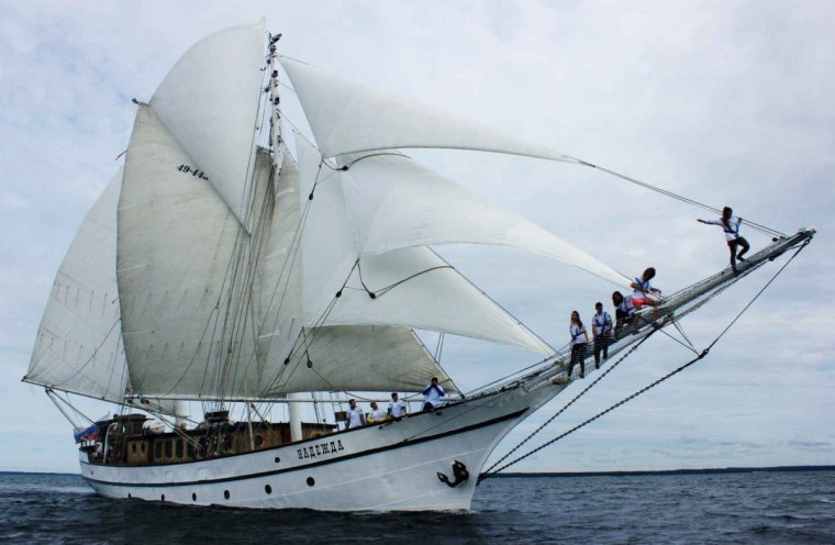 Шхуна Надежда Санкт-Петербург
