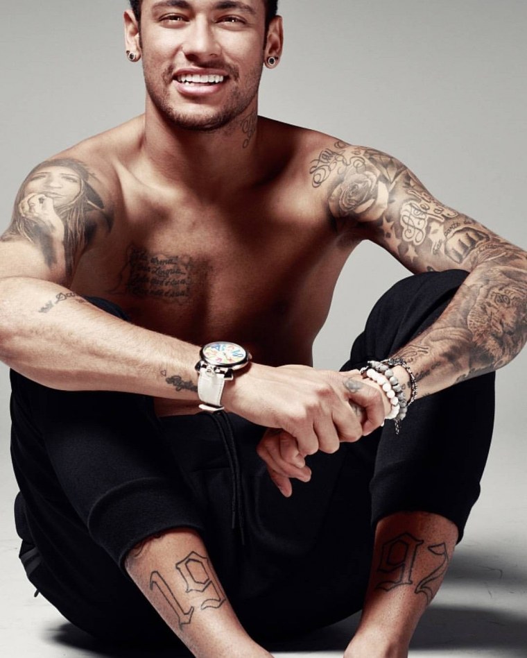 Неймар певец