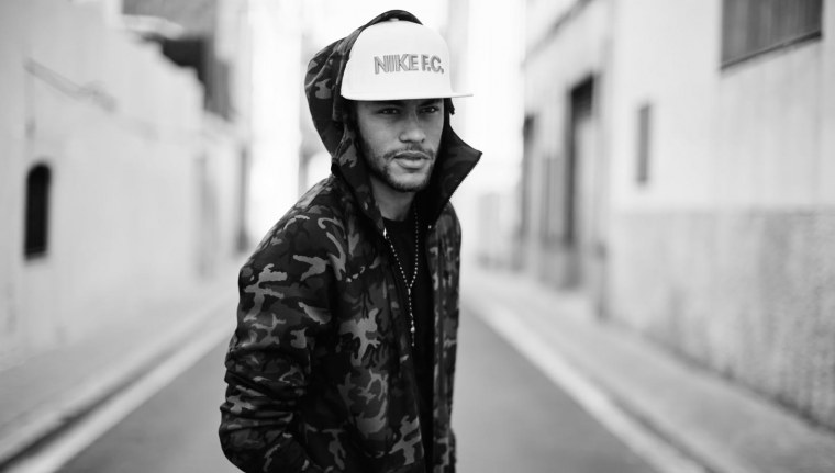 Неймар в кепке