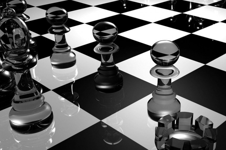 Шахматная доска черно белая