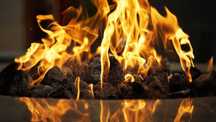 Горящий костер