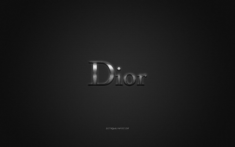 Dior баннер