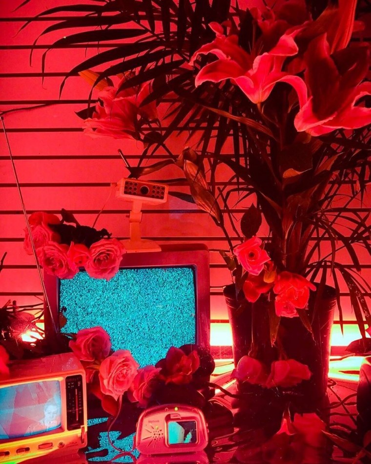 Эстетика красного и белого