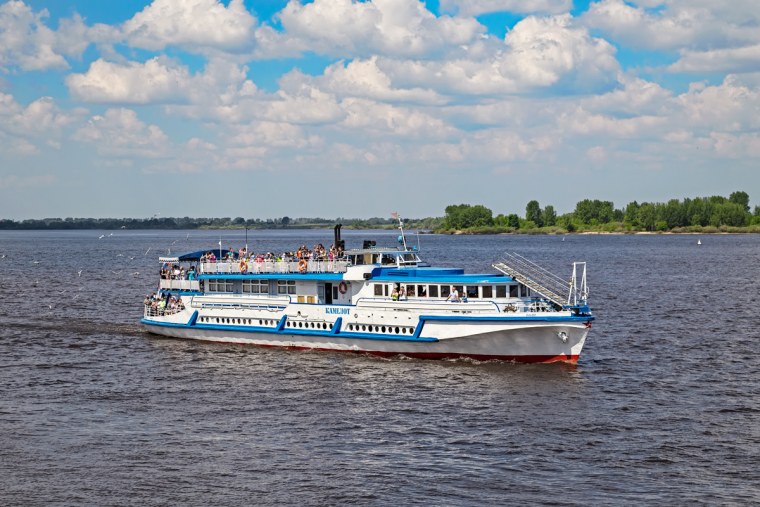 Теплоходы по Волге водоход