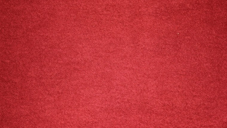 Яркий розовый цвет