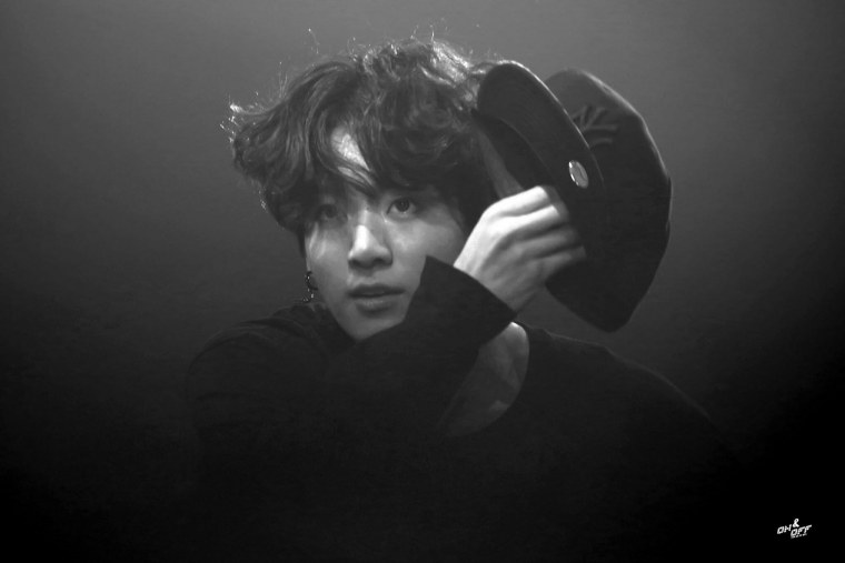 БТС черно Эстетика