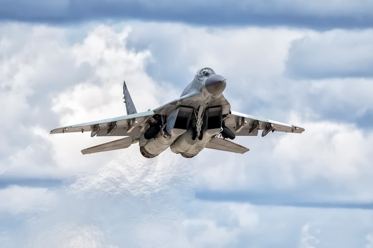Самолет mig 29