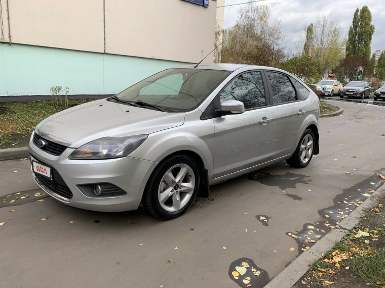 Форд фокус 2 Рестайлинг хэтчбек серебристый
