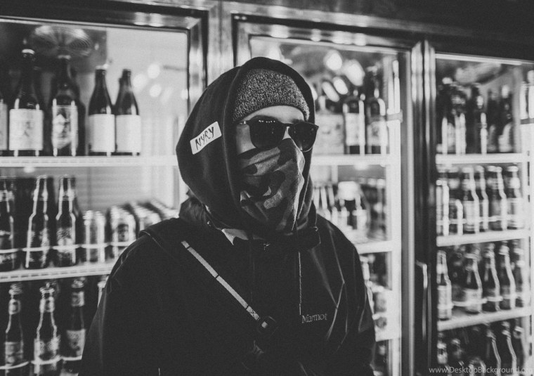 Фото на обложку в ВК андеграунд