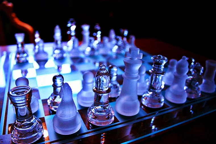 Шахматная абстракция