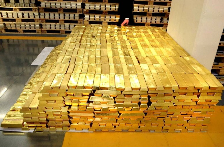 Паллета с деньгами