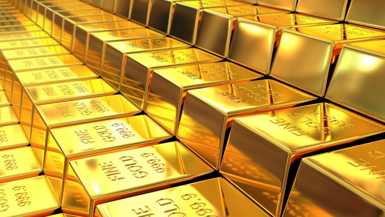 Куча денег и золота