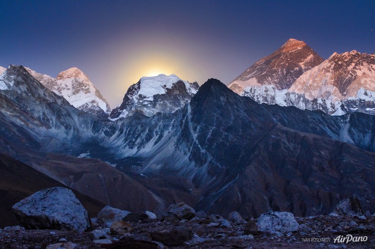 Непал горы Гималаи