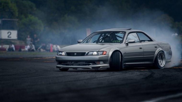 Toyota Mark 2 90 JDM