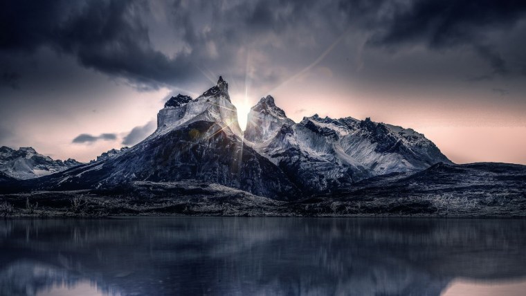 Темные горы