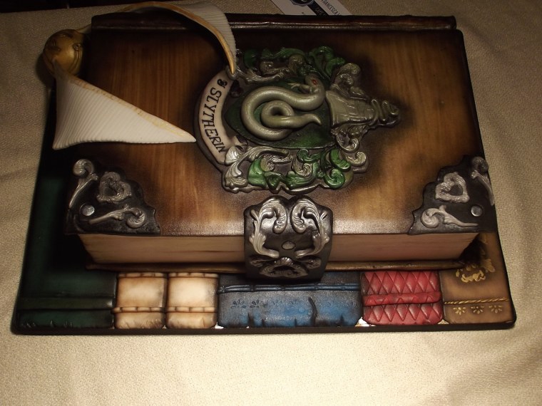 Торт Гарри Поттер Слизерин без мастики