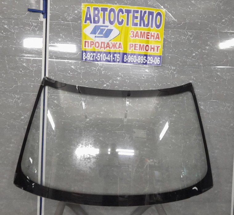 Автомобильное стекло