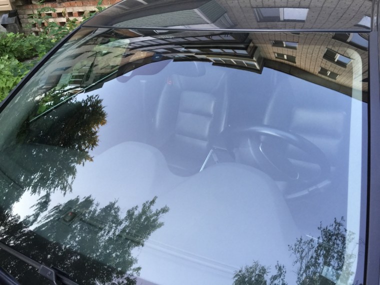 Автомобильное стекло