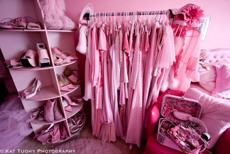 Вещи в розовом стиле