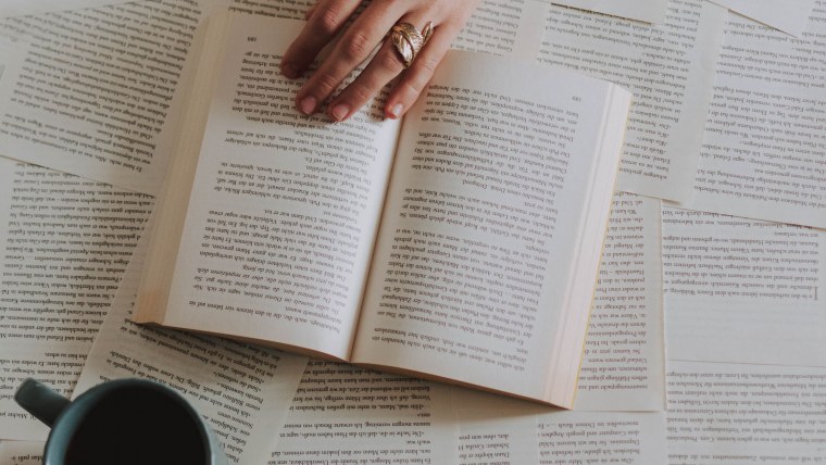 Библия на природе