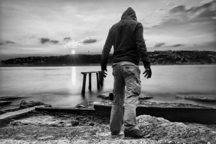 Одинокий парень