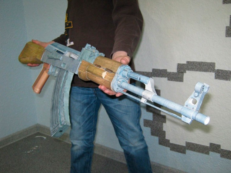 Самодельное игрушечное оружие