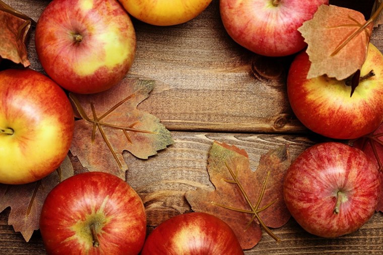 Осень яблоки